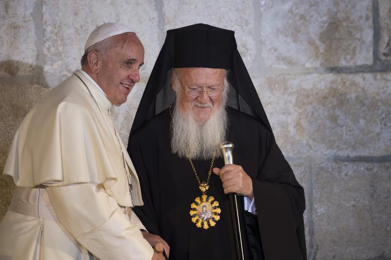 Líderes musulmanes, judíos y católicos oraron juntos por la paz