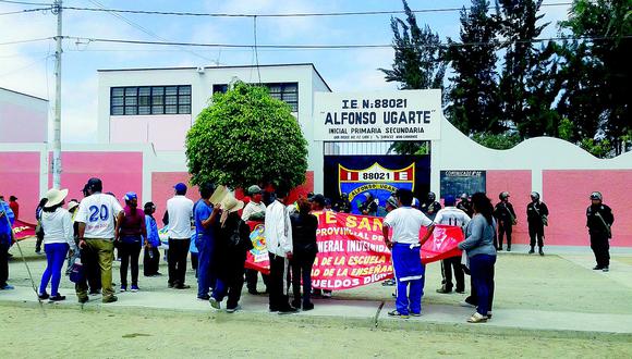 Áncash: Docentes en huelga recorren colegios para “persuadir” a colegas