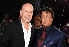 La vida de Bruce Willis tras ser diagnosticado con afasia, según Sylvester Stallone