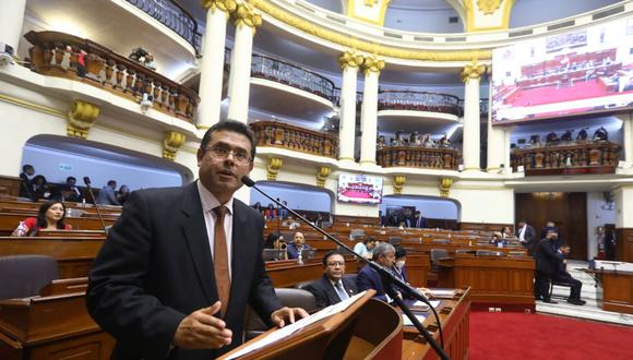 El ministro José Tello se presentó este jueves ante el Parlamento. Foto: Congreso