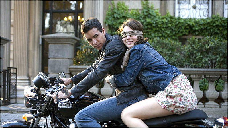 Netflix convertirá "Tres metros sobre el cielo" en una serie 