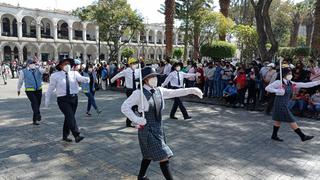 Salud Arequipa exhorta a estudiantes a seguir con el uso de la mascarilla