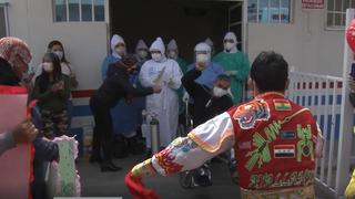 Promotor cultural es recibido con danza de tijeras tras superar el COVID-19, en Junín (VIDEO)