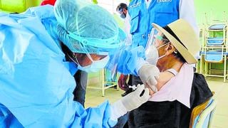Hoy inicia inmunización de 16 mil octogenarios en La Libertad