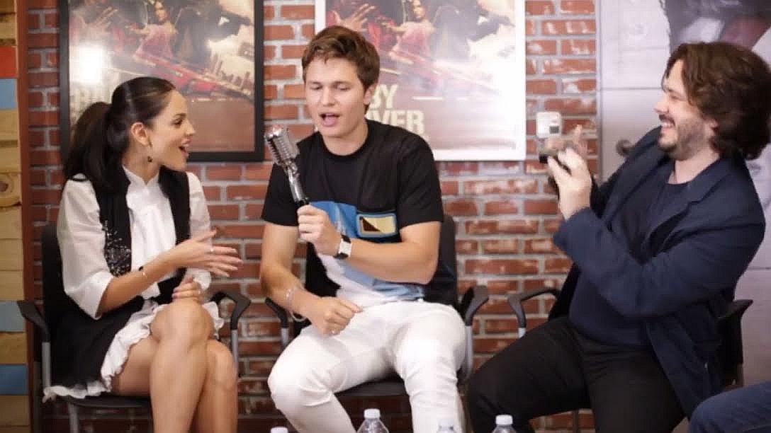 Ansel  Elgort y Eiza González, se unen a la fiebre de "Despacito"