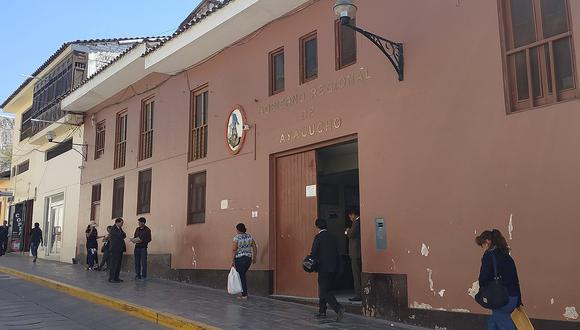 Inició cambio de funcionarios en el Gobierno Regional de Ayacucho
