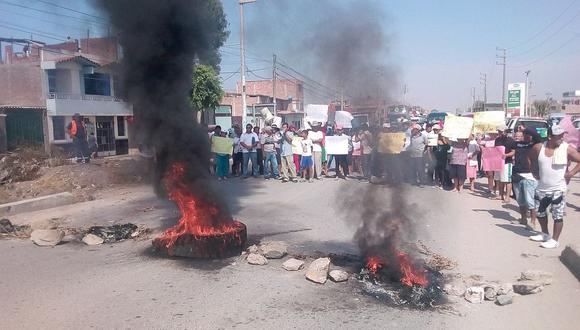 Lambayeque: Olmanos vuelven a obstaculizar vías contra la "nueva ciudad" 