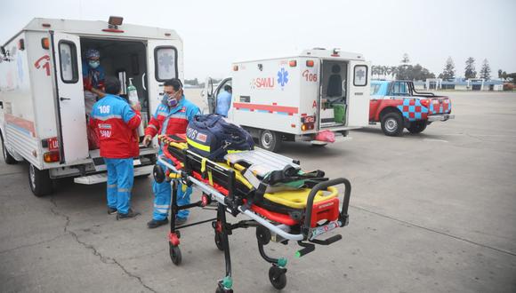 Ambulancias del SAMU esperan en Lima a siete de los ocho heridos de accidente en Ucayali. (Foto: Minsa)