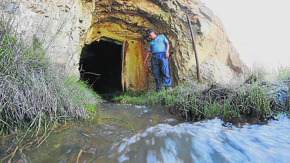 Personal de la ANA recogerá muestras de relaves mineros en Caylloma (FOTOS)