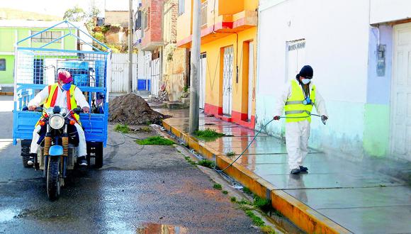 Jauja: Desinfectan calles porque casos de COVID-19 suben a 47 contagiados 