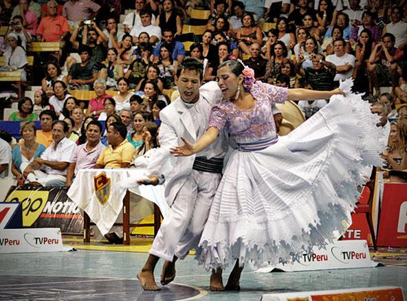 Hoy coronarán a reina del 54° Concurso Nacional de la Marinera