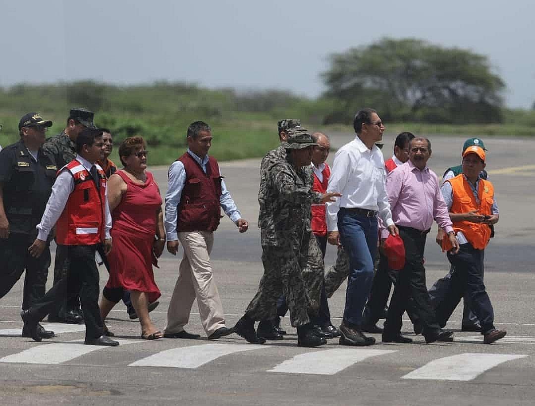 Presidente Vizcarra llega a Tumbes para inspeccionar zonas afectadas por lluvias 