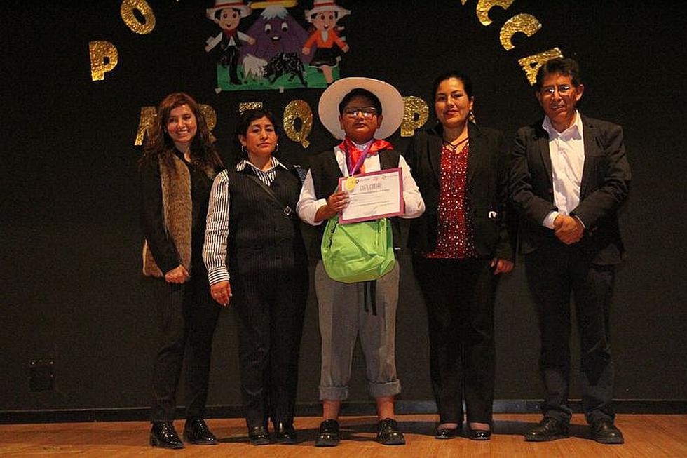 143 estudiantes participaron de concurso de poesía loncca
