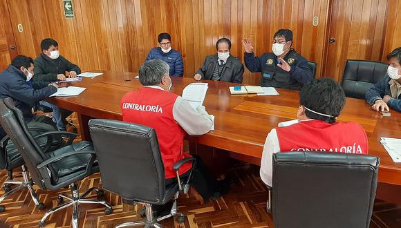 Auditores realizan control concurrente en municipios de Puno 