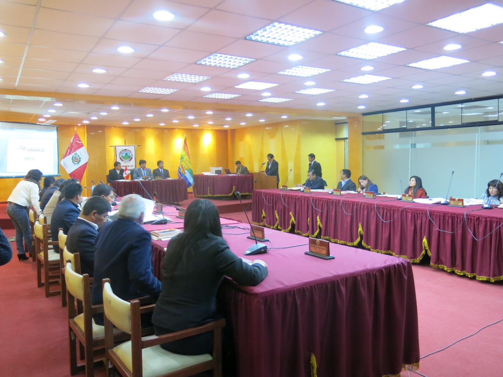 Casi listo informe de comisión de ética