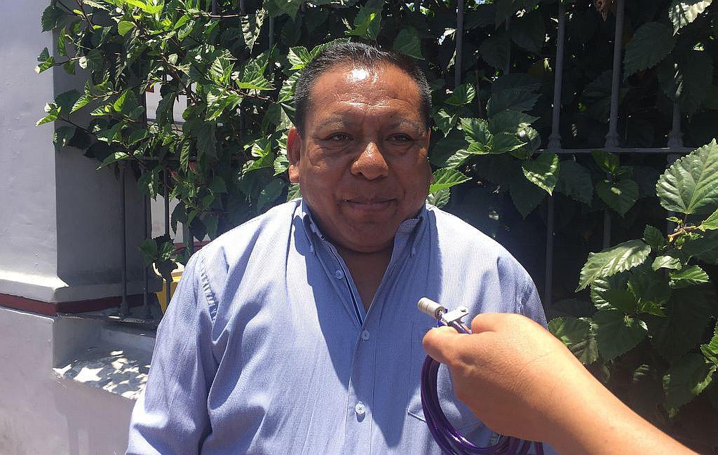 Reglamento de taxistas amplía tiempo de permisos a conductores y unidades