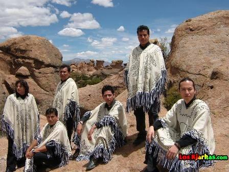 Los Kjarkas cantarán por primera vez junto a Amaru 