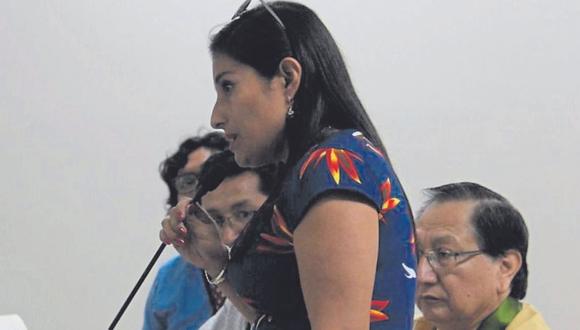 Liz Miranda, exjefa de Logística de municipio de La Esperanza, tenía orden de captura tras ser sentenciada a 4 años de prisión.