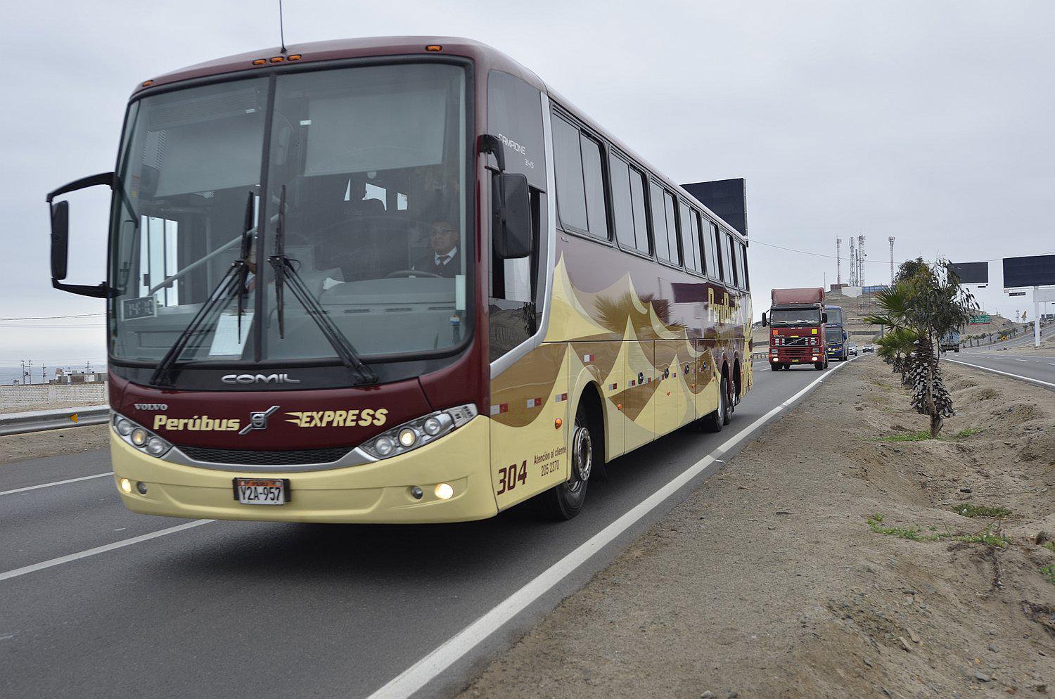 Buses interprovinciales ya no podrán adelantar otros vehículos