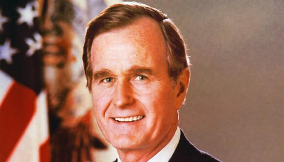 George H.W. Bush envió condolencias por "muerte" de Mandela