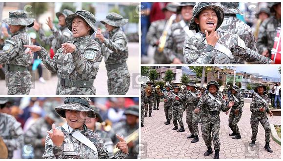 Miembros del Ejército Peruano se lucen con infartantes movimientos de cadera (VIDEO)