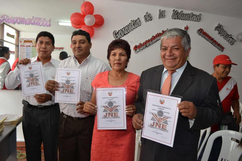 JEE Ica entrega credenciales a las nuevas autoridades electas de Ica, Palpa y Nasca