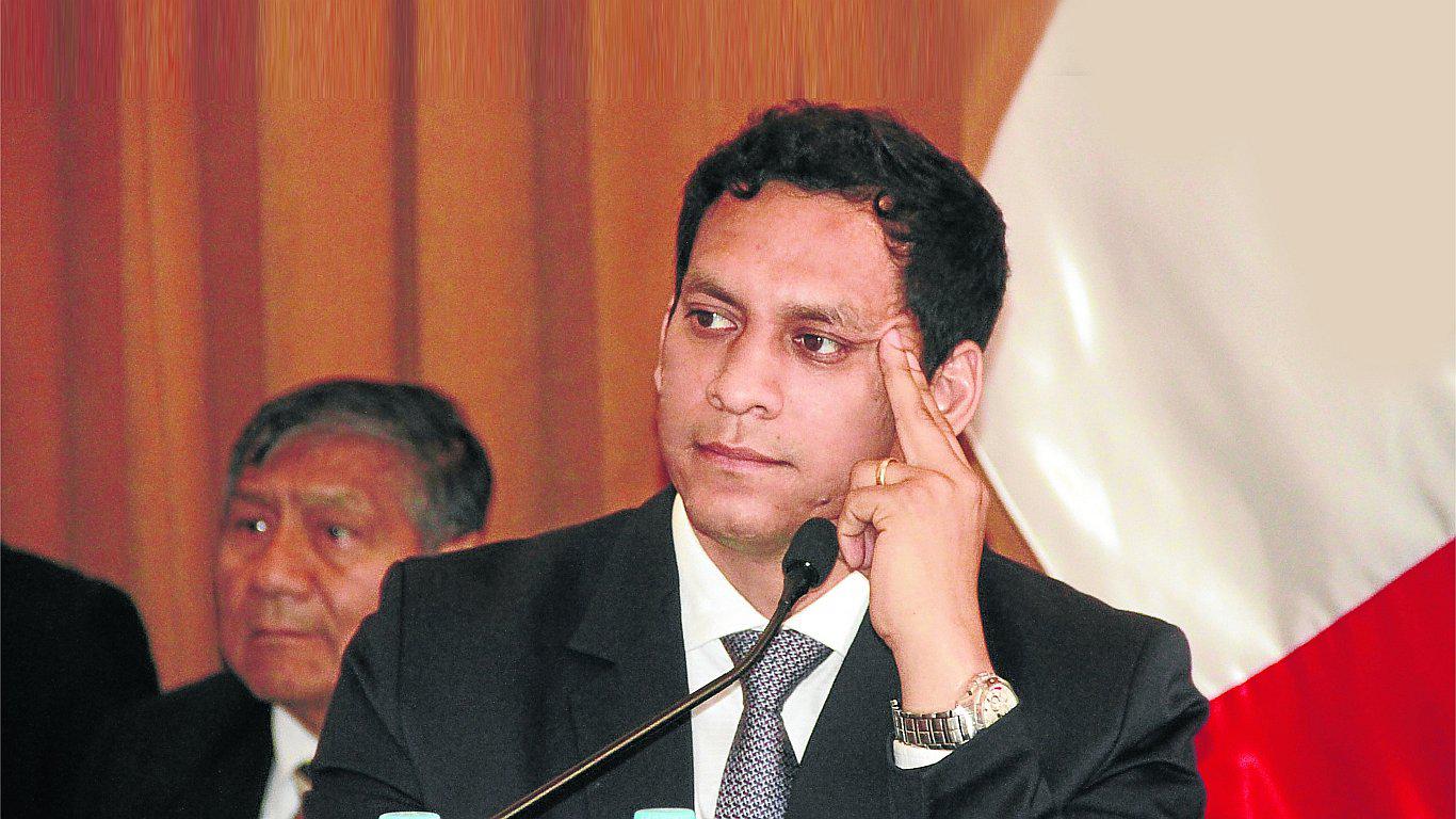 Comisión Lava Jato complica a Luis Valdez 