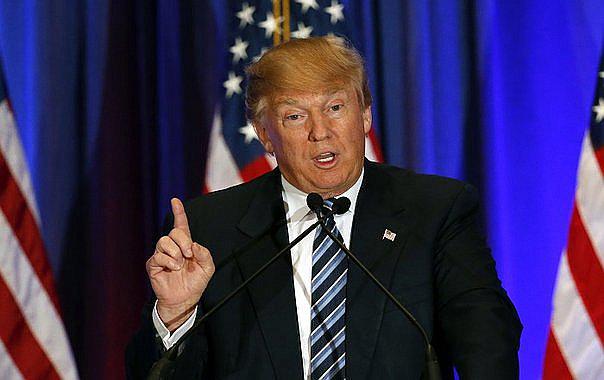 ​Donald Trump afirma que EEUU pagará por el muro y México lo reembolsará