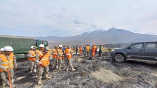 Brigadistas logran controlar incendio en faldas del volcán Misti