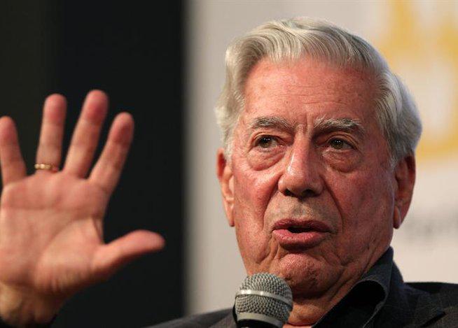 El fujimorismo y el aprismo arremeten contra Mario Vargas Llosa por críticas a Keiko Fujimori y Alan García