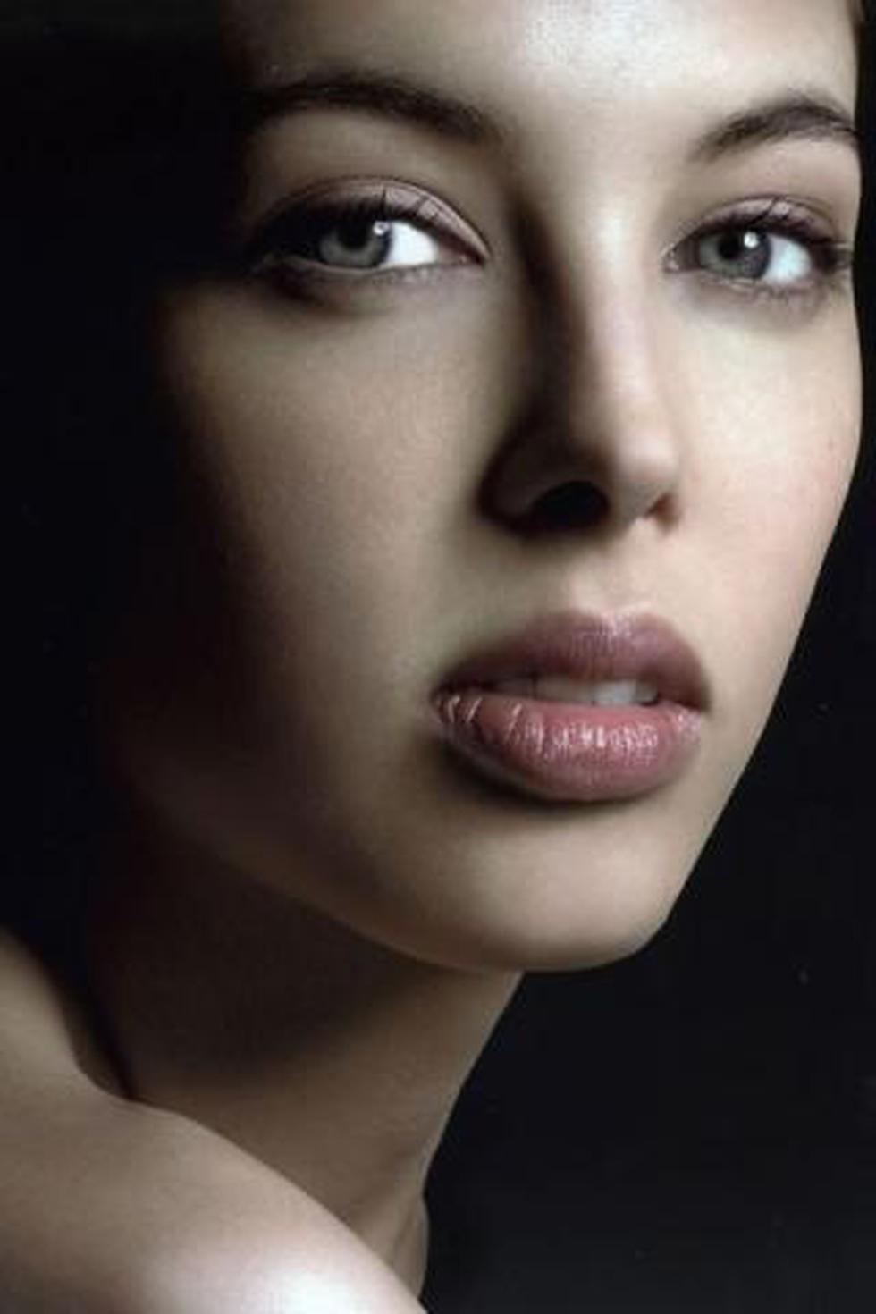 La sexy foto de doctora del Chelsea Eva Carneiro es falsa