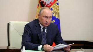 Rusia concentra tropas en Ucrania y amenaza con cortar el gas a la UE