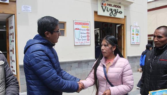 Chunchos de Esquilaya y FRFCP fuman pipa de la paz en Puno