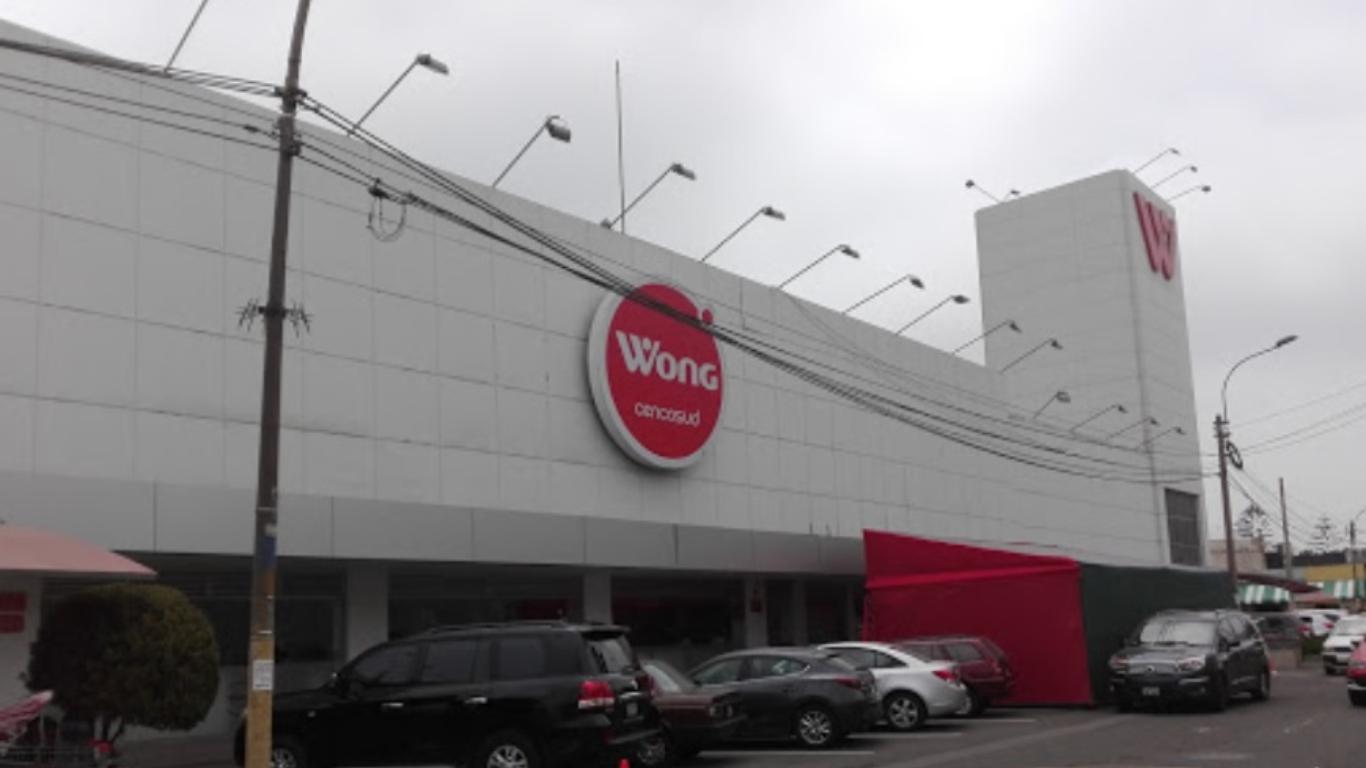 Wong informa de probable caso de coronavirus en uno de sus trabajadores (Foto: Internet)