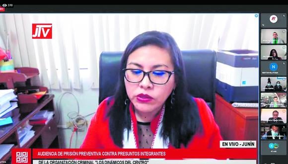 Fiscal Bonnie Bautista dijo que en el 2020 los cobros a postulantes para licencias de conducir se convertían en aportes de campaña a Perú Libre