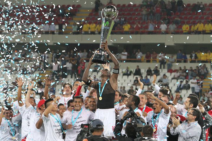 Juan Aurich venció por penales a Alianza Lima y es campeón nacional