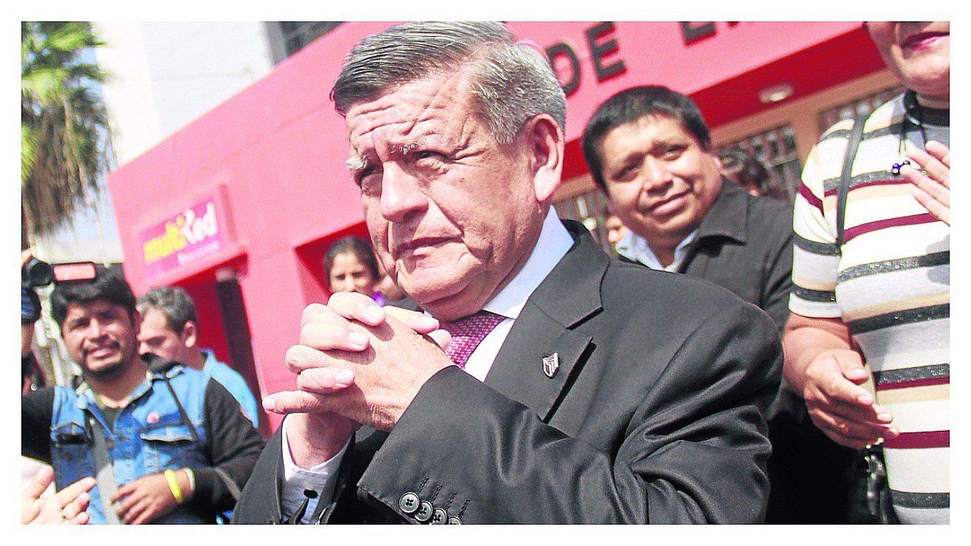 “Plata como cancha”: Hoy emiten sentencia   a César Acuña Peralta