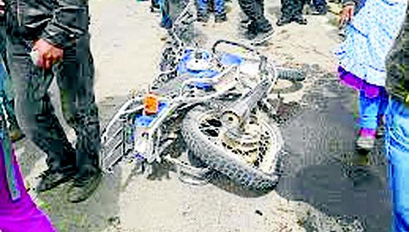 Piura: Dos heridos deja despiste de moto