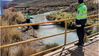 Menor de 9 años sale a pasear con primo, cae a canal y muere ahogado en La Oroya