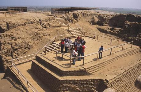 Inversión para huacas del Sol y La Luna