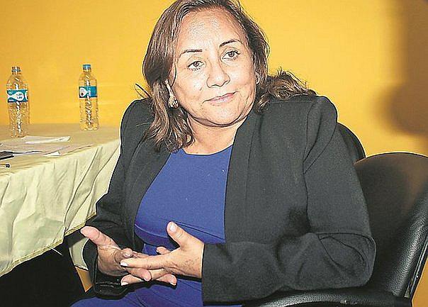 Rosa Núñez paga orquesta para mitin de PPK