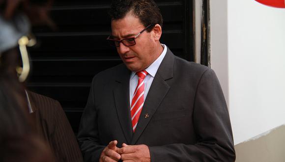 Aprueban investigar a exalcalde Edwin Martínez por presuntas irregularidades