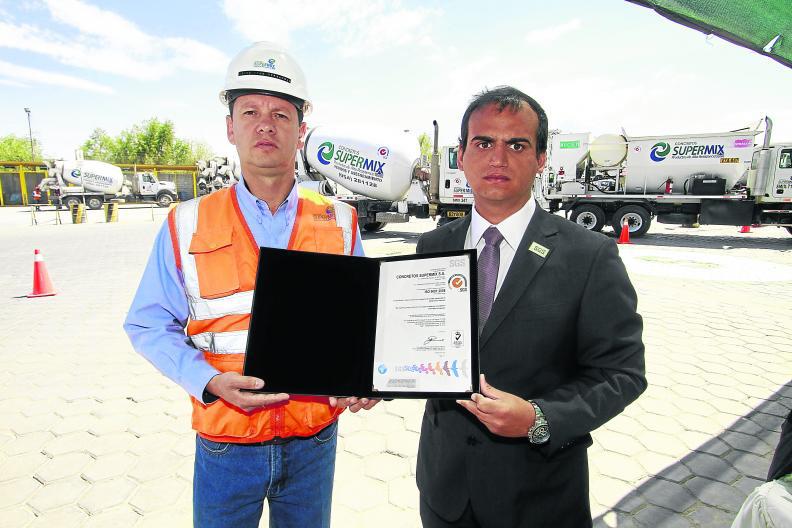 Empresa arequipeña Concretos Supermix obtiene certificación ISO 9001