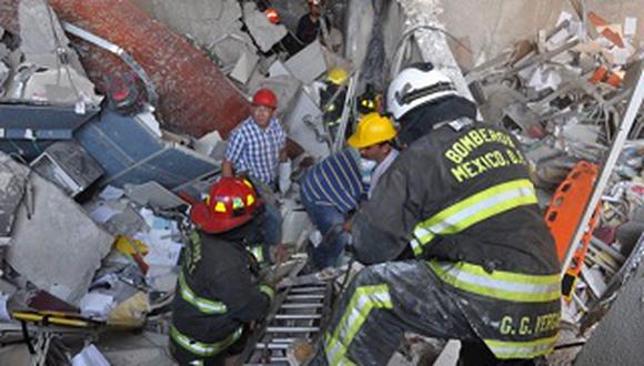 Confirman 25 muertos y 101 heridos por explosión en sede de Pemex