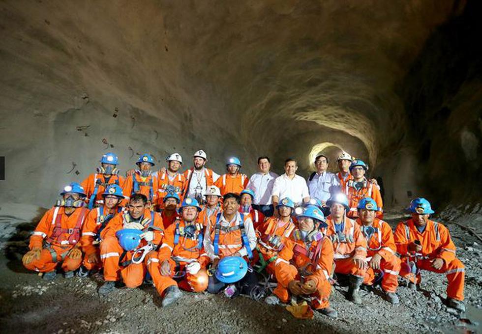 Ollanta Humala y Maciste Díaz visitan "Cerro del Aguila" 