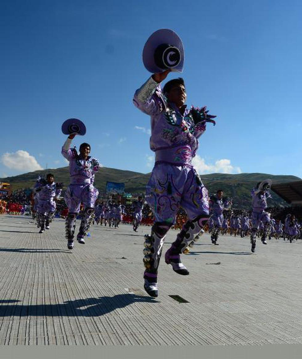 Cien mil danzantes en la Fiesta de La Candelaria 