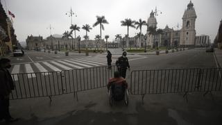 PJ dispone al Ejecutivo el retiro de rejas que impiden el acceso a la Plaza de Armas de Lima