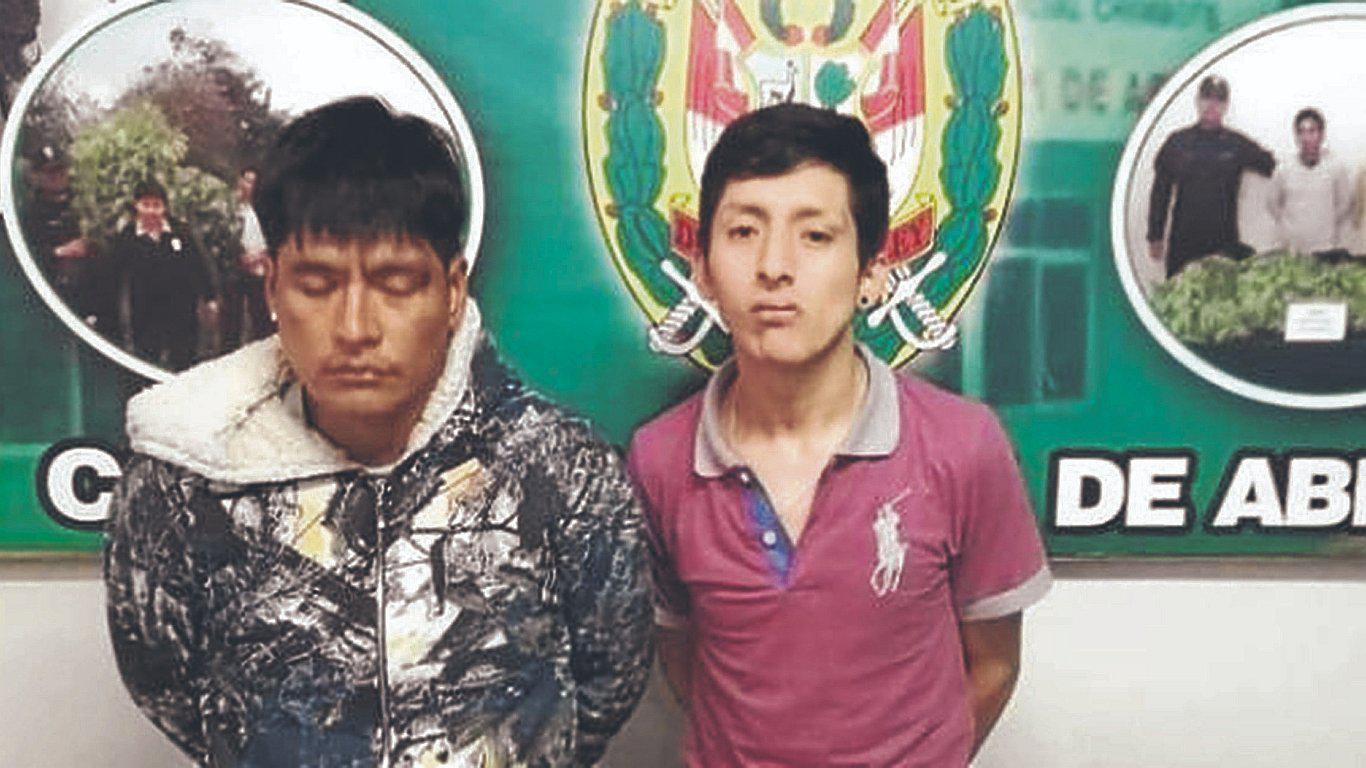 Detienen a dos tras robo a taxista 