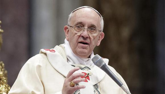 Papa pide acabar con "mercaderes de carne" que esclavizan a inmigrantes