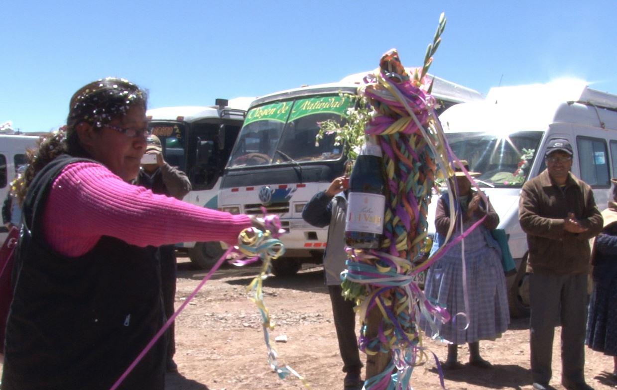 Inician obras en nuevo terminal interdistrital de Puno